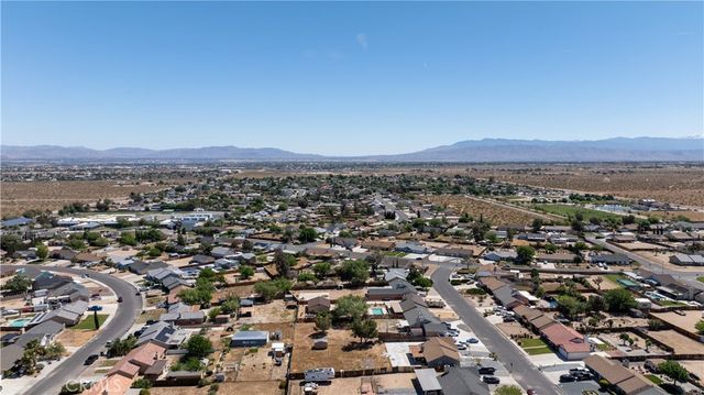 12479 Sunset, Victorville, CA 92392