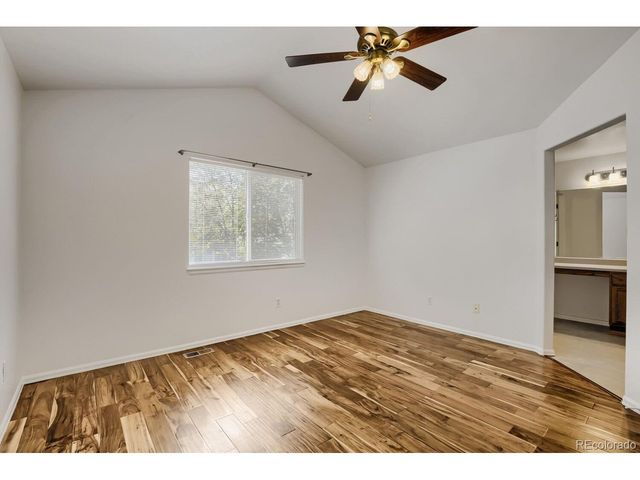 1633 Deerwood Dr, Longmont, CO 80504