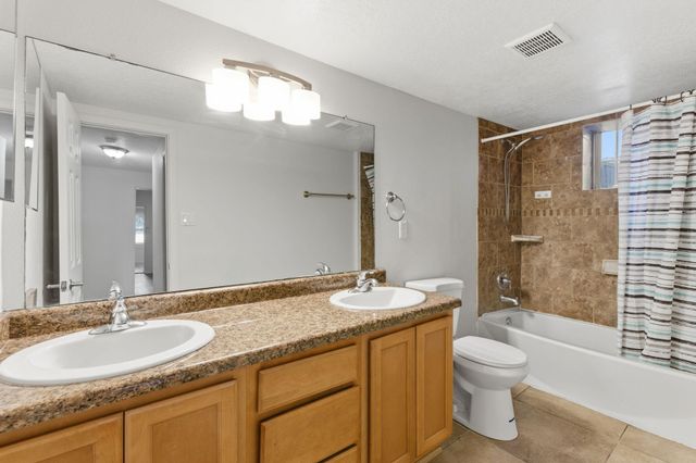 1155 Calle San Lorenzo, Bernalillo, NM 87004