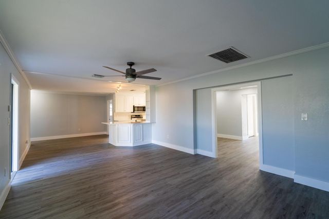 1891 Meadow Court, Palm Springs, FL 33406