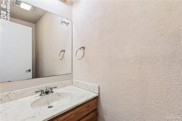 1799 W Expressway 83, San Benito, TX 78586