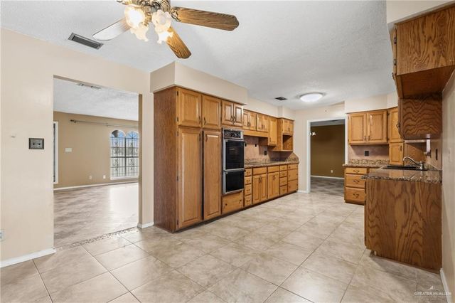 1799 W Expressway 83, San Benito, TX 78586