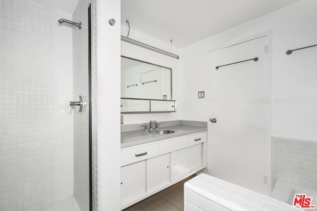 4411 Los Feliz Boulevard 603, Los Angeles, CA 90027