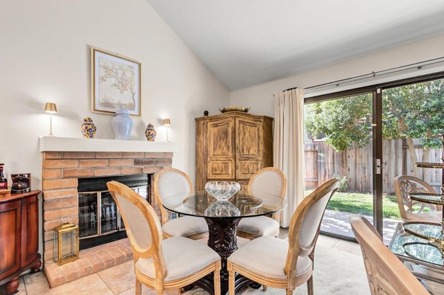 5946 Little Bear Ct, Citrus Heights, CA 95621