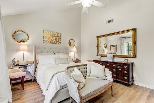 5946 Little Bear Ct, Citrus Heights, CA 95621