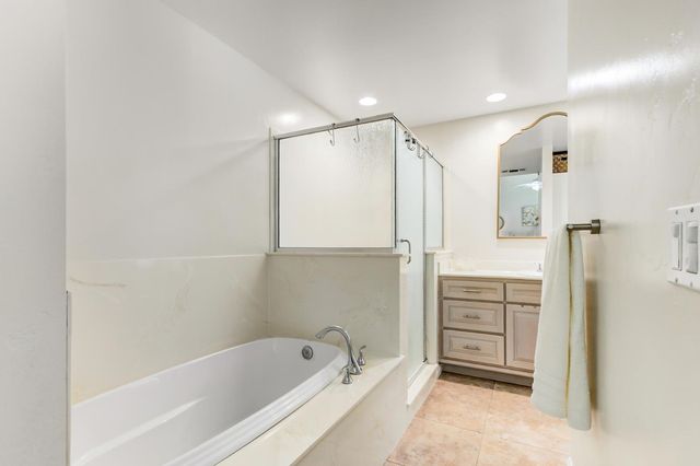 5946 Little Bear Ct, Citrus Heights, CA 95621