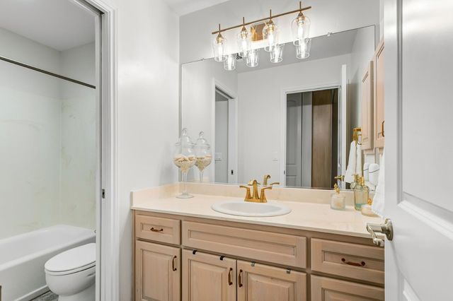 5946 Little Bear Ct, Citrus Heights, CA 95621