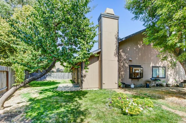 5946 Little Bear Ct, Citrus Heights, CA 95621