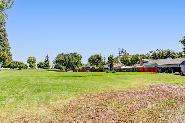 5946 Little Bear Ct, Citrus Heights, CA 95621