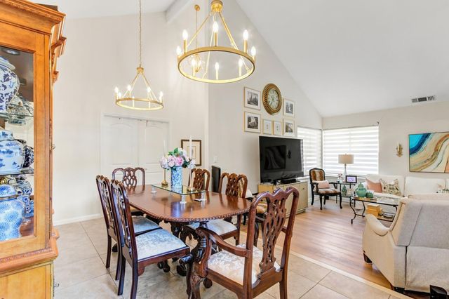 5946 Little Bear Ct, Citrus Heights, CA 95621
