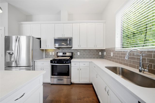 3015 Preston Street, Houston, TX 77003