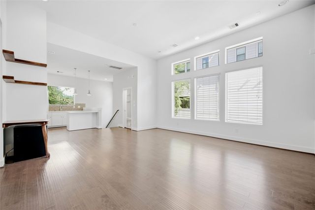 3015 Preston Street, Houston, TX 77003