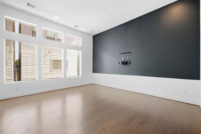 3015 Preston Street, Houston, TX 77003