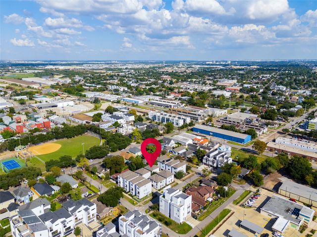 3015 Preston Street, Houston, TX 77003