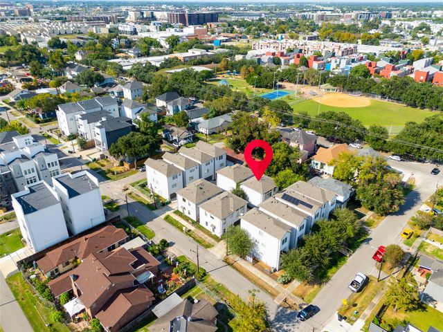 3015 Preston Street, Houston, TX 77003