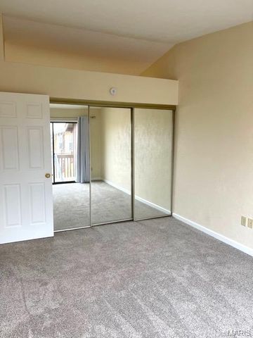 97 PEACHTREE Lane, Fairview Heights, IL 62208