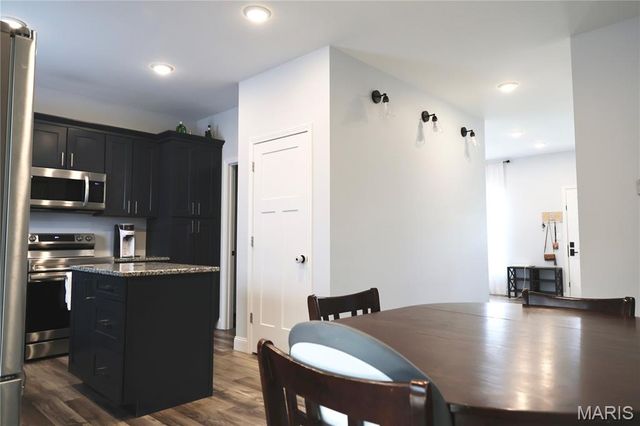 15580 Top Drive, St Robert, MO 65584