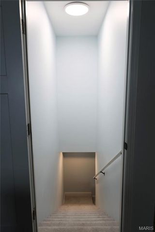 15580 Top Drive, St Robert, MO 65584