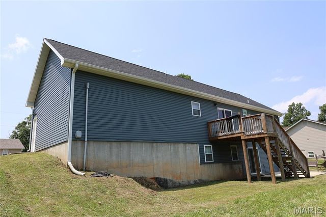 15580 Top Drive, St Robert, MO 65584