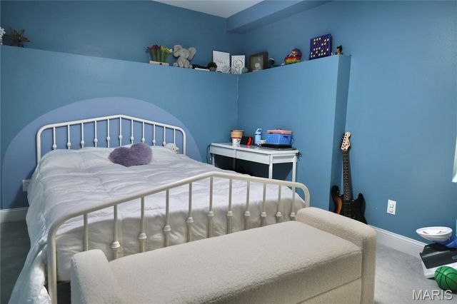 15580 Top Drive, St Robert, MO 65584