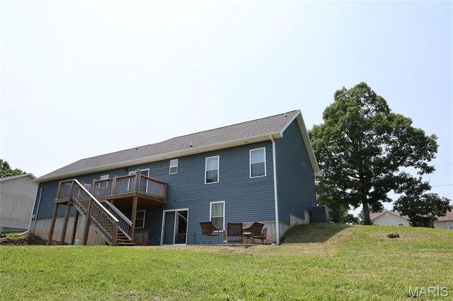 15580 Top Drive, St Robert, MO 65584