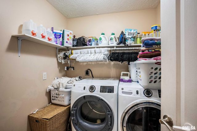 411 PRINCE Lane, Herrin, IL 62948