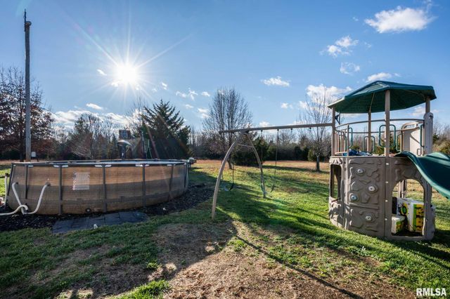 411 PRINCE Lane, Herrin, IL 62948