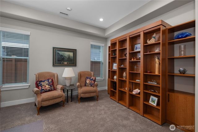 4242 Vashon Drive NE, Lacey, WA 98516