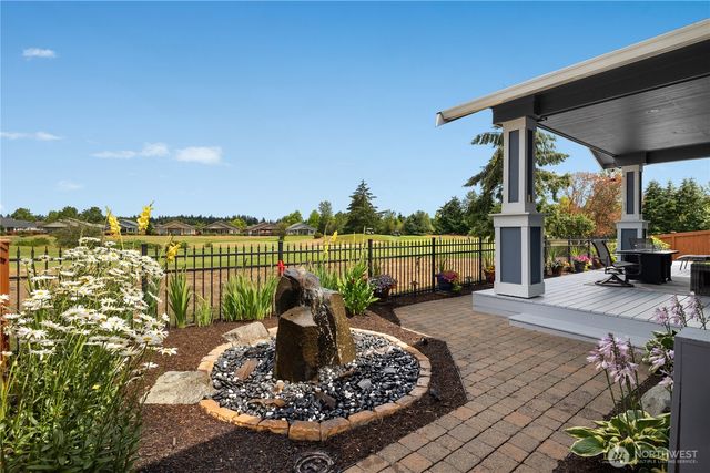 4242 Vashon Drive NE, Lacey, WA 98516