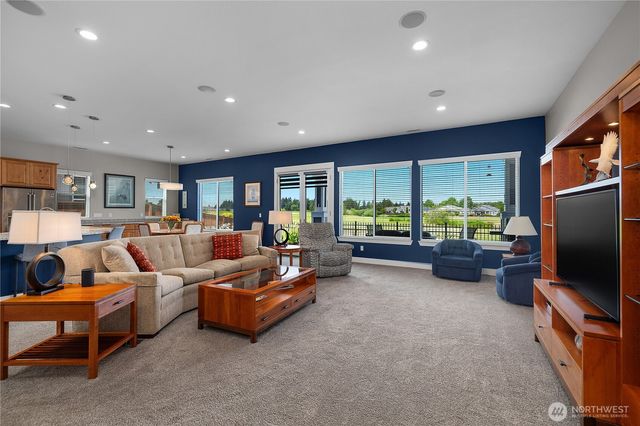 4242 Vashon Drive NE, Lacey, WA 98516