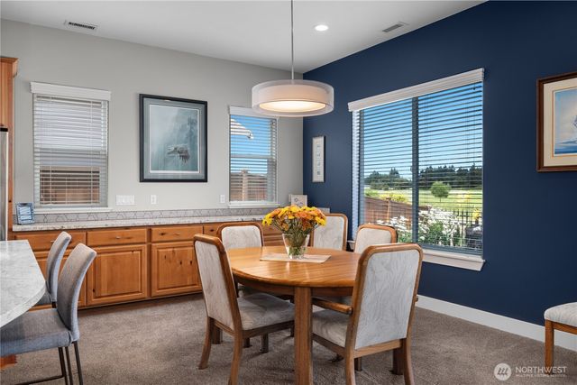 4242 Vashon Drive NE, Lacey, WA 98516