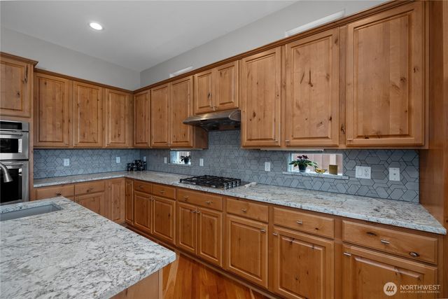 4242 Vashon Drive NE, Lacey, WA 98516