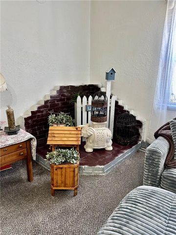 2822 Commercial Street, St Joseph, MO 64503