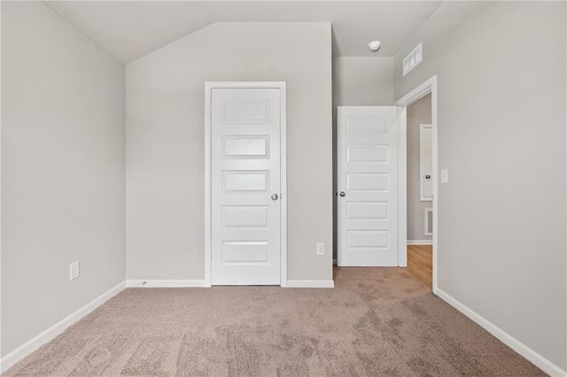 20279 W 195th Street, Spring Hill, KS 66083