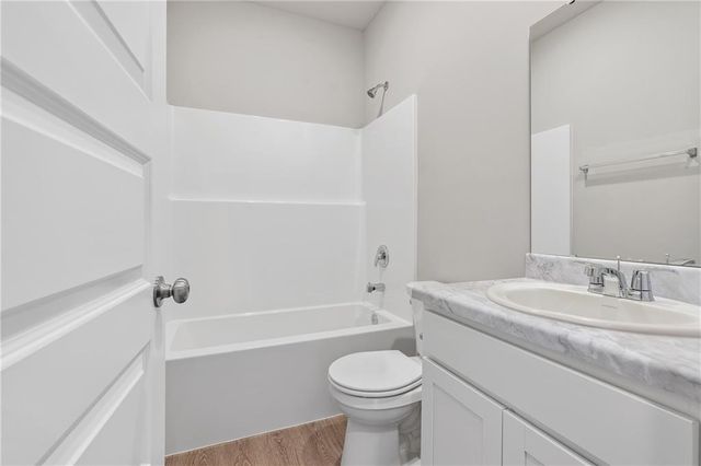 20279 W 195th Street, Spring Hill, KS 66083