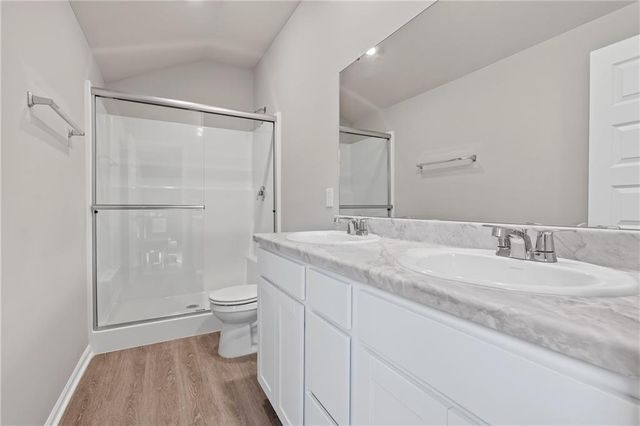 20279 W 195th Street, Spring Hill, KS 66083