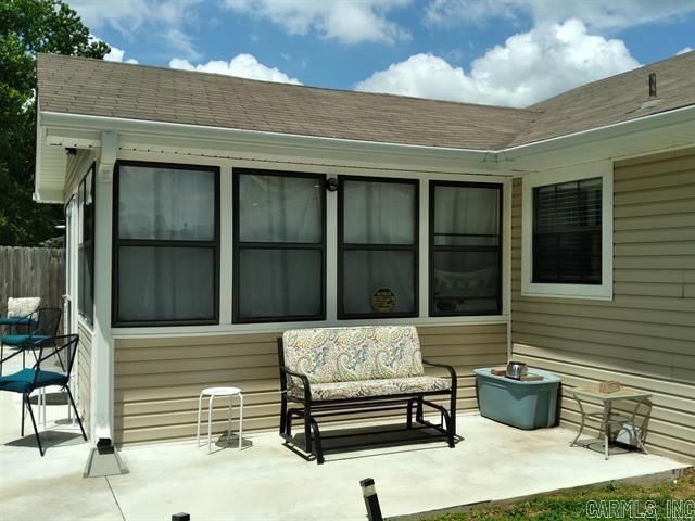 108 Dales Drive, Jacksonville, AR 72076