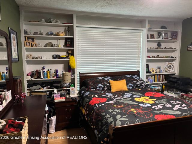 1124 E César E. Chávez Avenue, Lansing, MI 48906