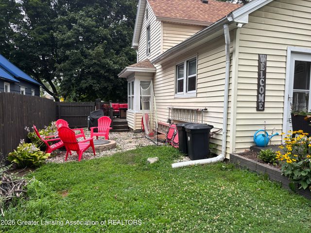 1124 E César E. Chávez Avenue, Lansing, MI 48906