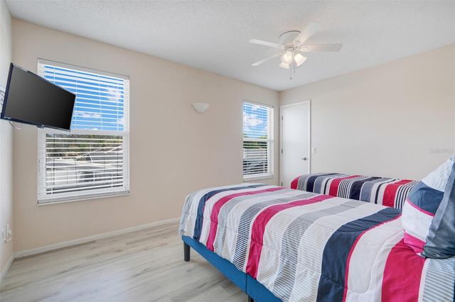 8607 KNOTTINGHAM DRIVE, Kissimmee, FL 34747