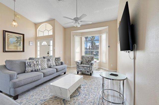 8607 KNOTTINGHAM DRIVE, Kissimmee, FL 34747