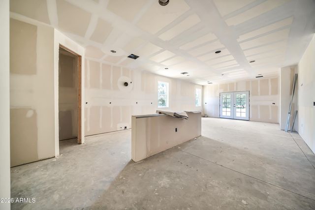 909 W TAMARISK Street, Phoenix, AZ 85041