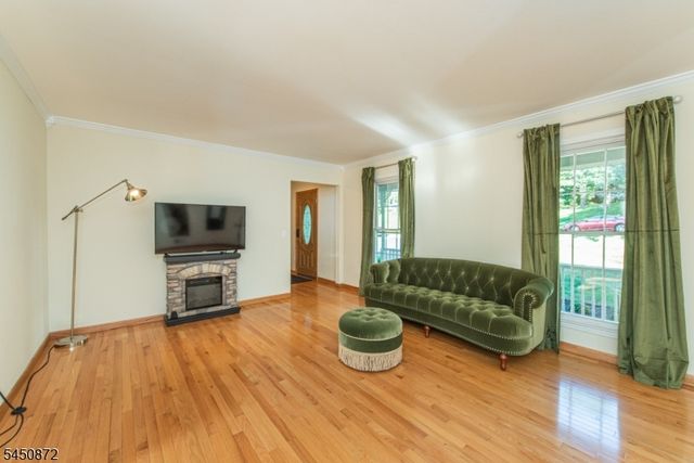 43 Bisset Dr, West Milford Twp., NJ 07480
