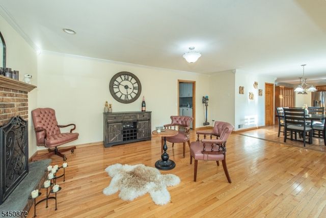 43 Bisset Dr, West Milford Twp., NJ 07480