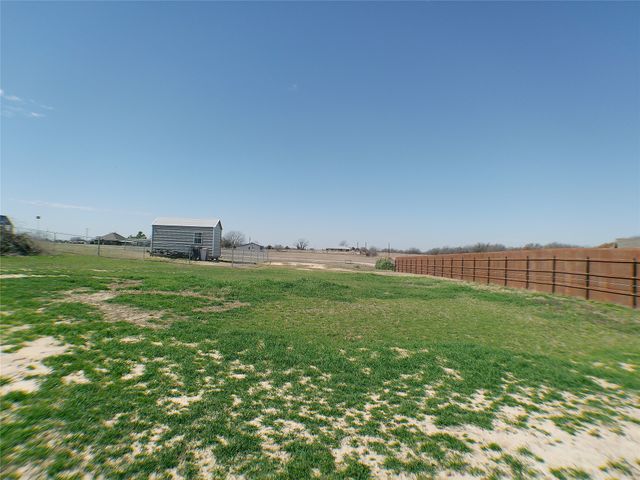 200 County Road 3170, Decatur, TX 76234