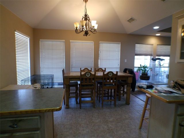 200 County Road 3170, Decatur, TX 76234