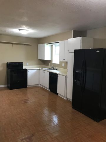 303 Raymond Street, Farmersville, TX 75442
