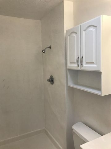 303 Raymond Street, Farmersville, TX 75442