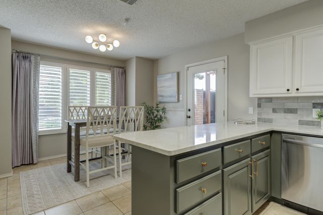 3104 100th Street, Lubbock, TX 79423