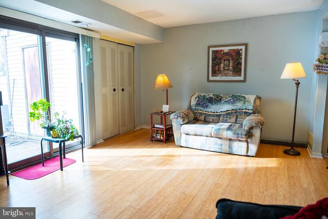 641 WHITTIER DR, Warminster, PA 18974